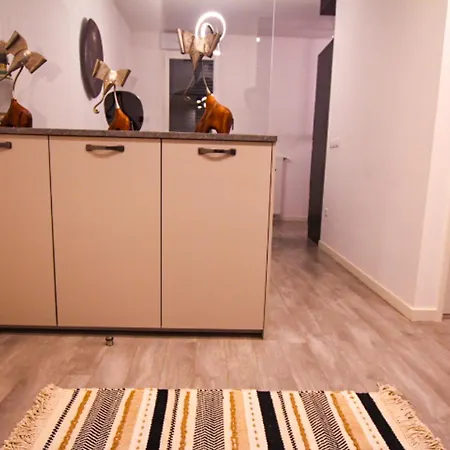 Skyview Luxury A * Montévrain