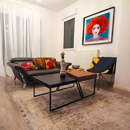 Skyview Luxury A Apartament *