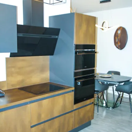 Skyview Luxury A Apartament